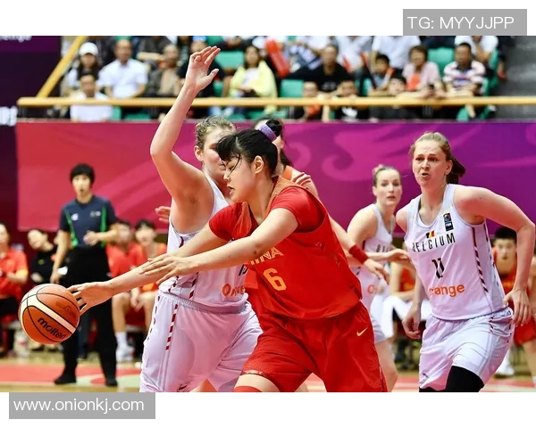 2020年WNBA季后赛芝加哥天空对阵洛杉矶火花精彩回顾与分析